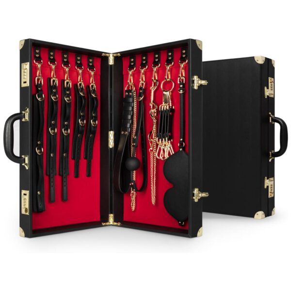 Sort Bedroom Fantasies Bondage Suitcase