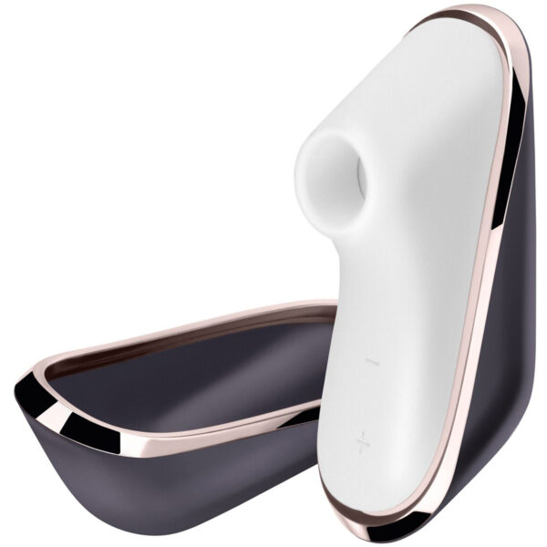 Satisfyer Traveler Klitoris Stimulator - Purple Purple