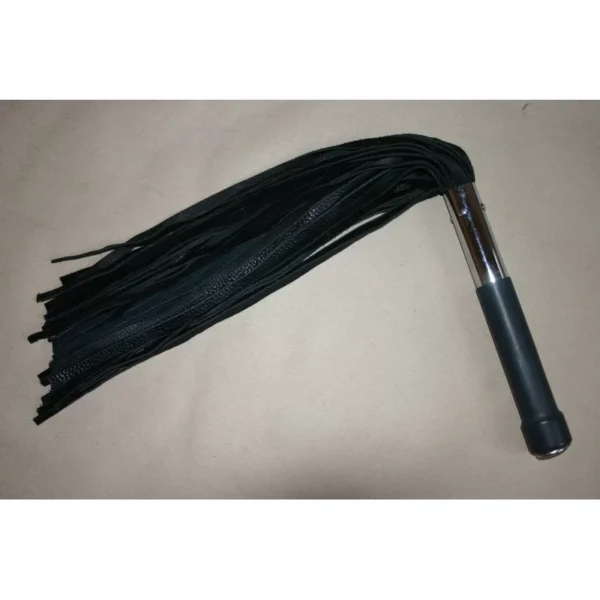 Large Skind flogger -Masters Whip.