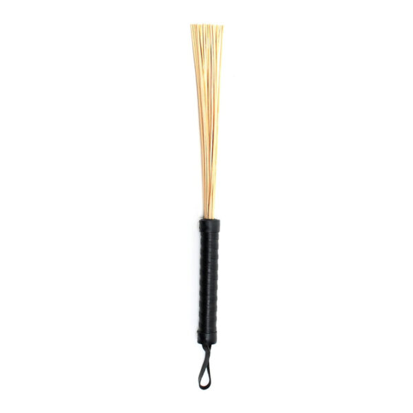 Rattan Flogger